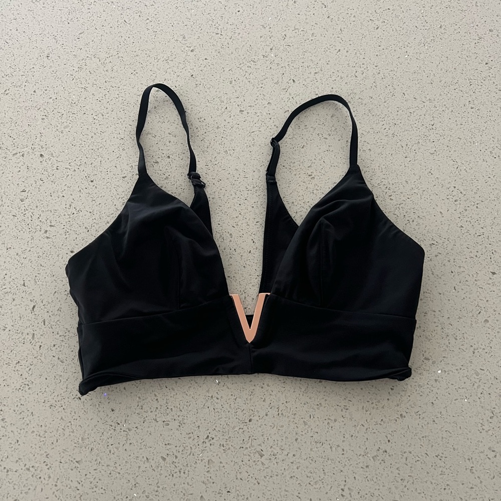 Victoria Secret Plunge Bralette